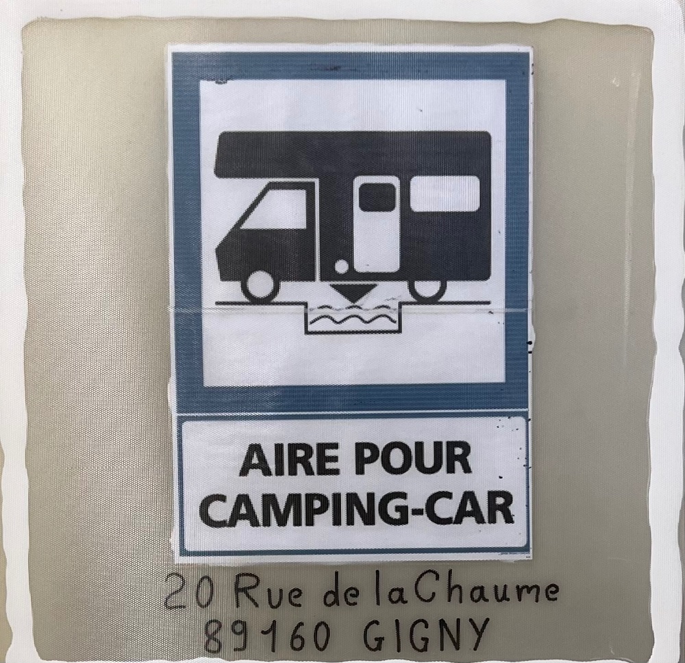 Aire camping-car  Gigny (89160) - Photo 5